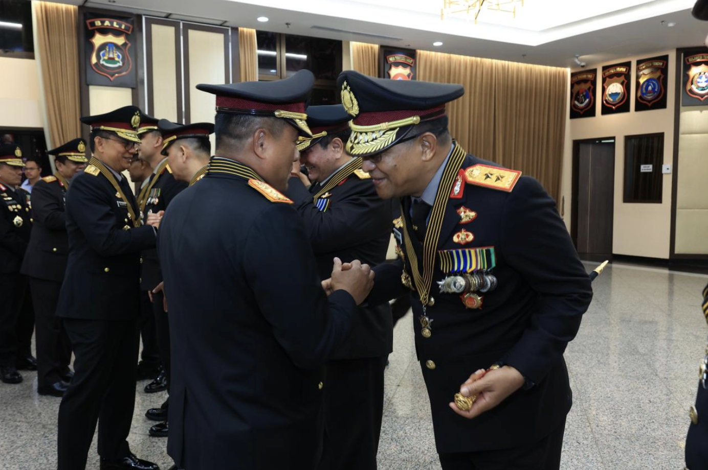 Pengabdian Diakui Negara, Kapolda NTB Raih Bintang Bhayangkara Pratama